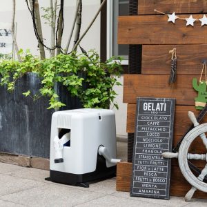 Bộ vòi thu rút tưới vườn đa năng TAKAGI Boxy RC330TNB